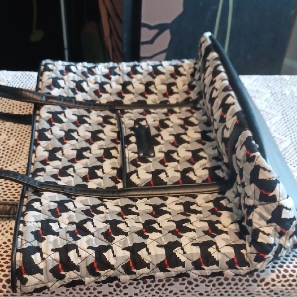 New Vera Bradley Chic Black and White Tote Bag